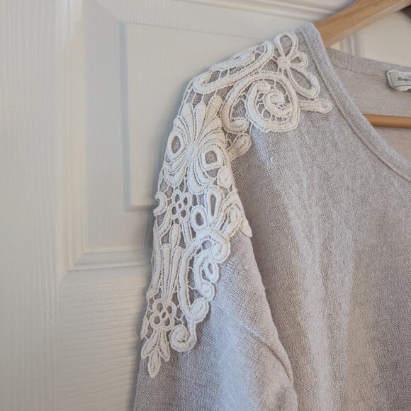 Abercrombie & Fitch boho embroidered cropped sweater size XS - Picture 3 of 13